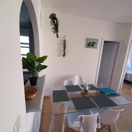Apartment Proche Plage Avec Piscine En Centre *